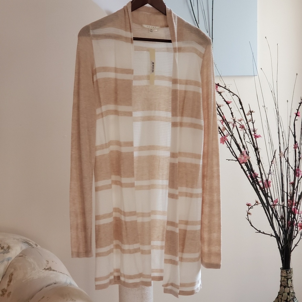 CYRUS Lightweight Cardigan